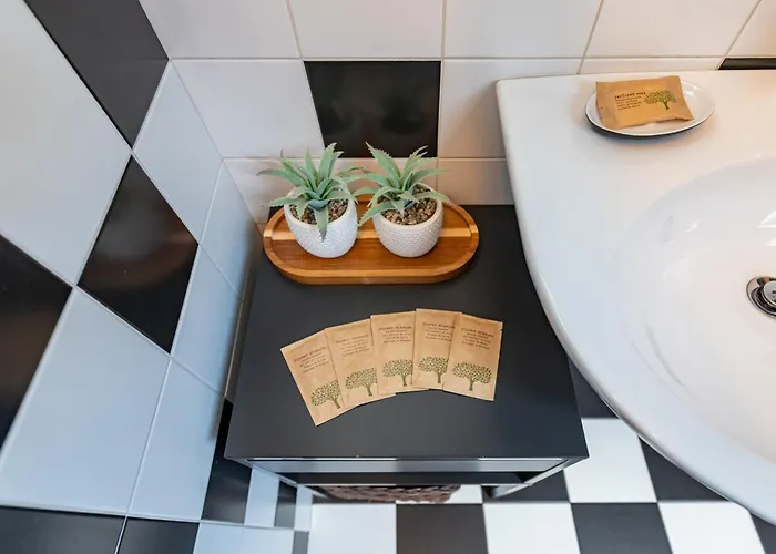 Cozy By The River Near Old Town * Kaunas