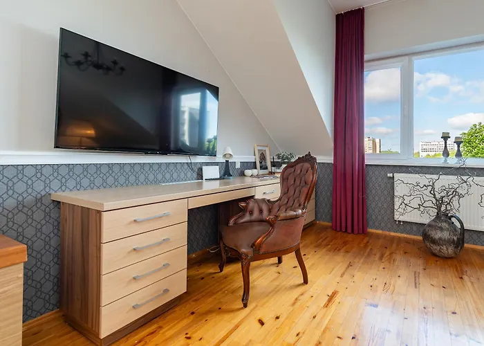 Cozy By The River Near Old Town Kaunas