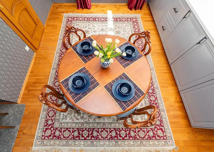 Lägenhet Cozy By The River Near Old Town