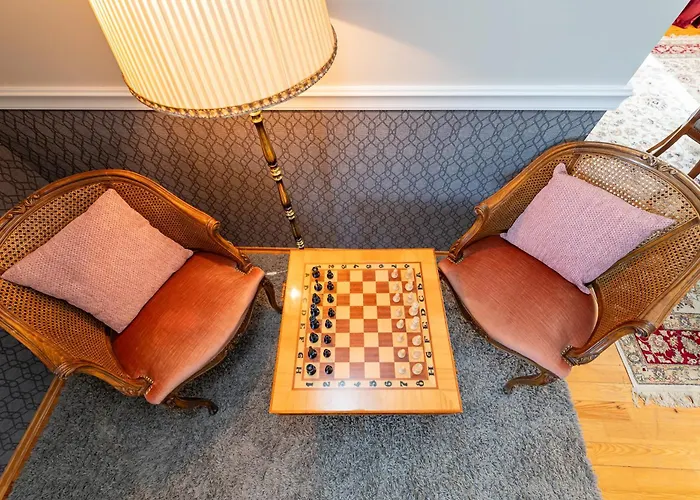 Cozy By The River Near Old Town Kaunas